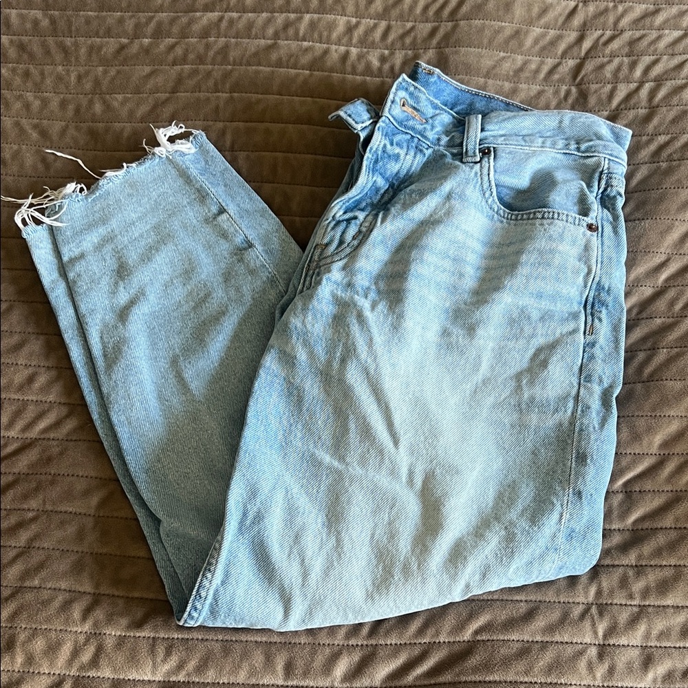 Old Navy Blue High-Rise Slouchy Taper Jeans